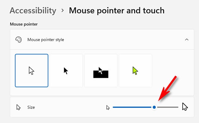 Usa il cursore "Dimensione" per ingrandire o ridurre il cursore del mouse.