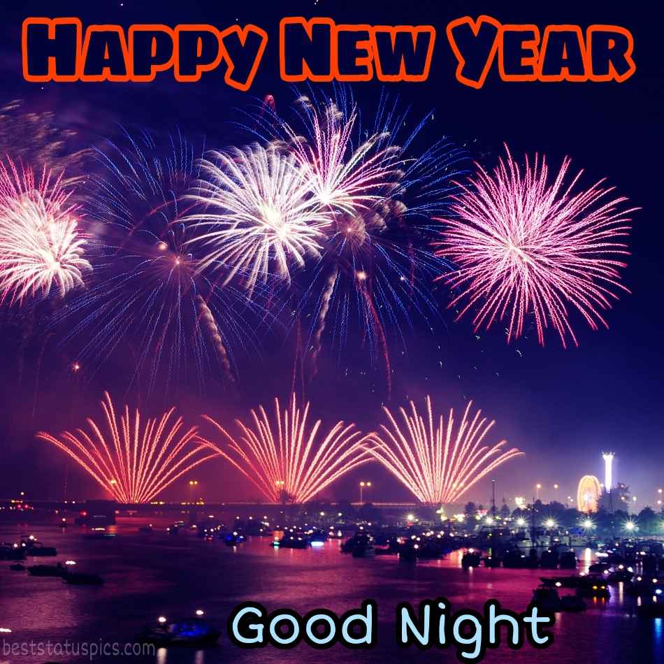 Felice anno nuovo 2022 e buona notte immagine HD con fuochi d'artificio e cielo notturno della città