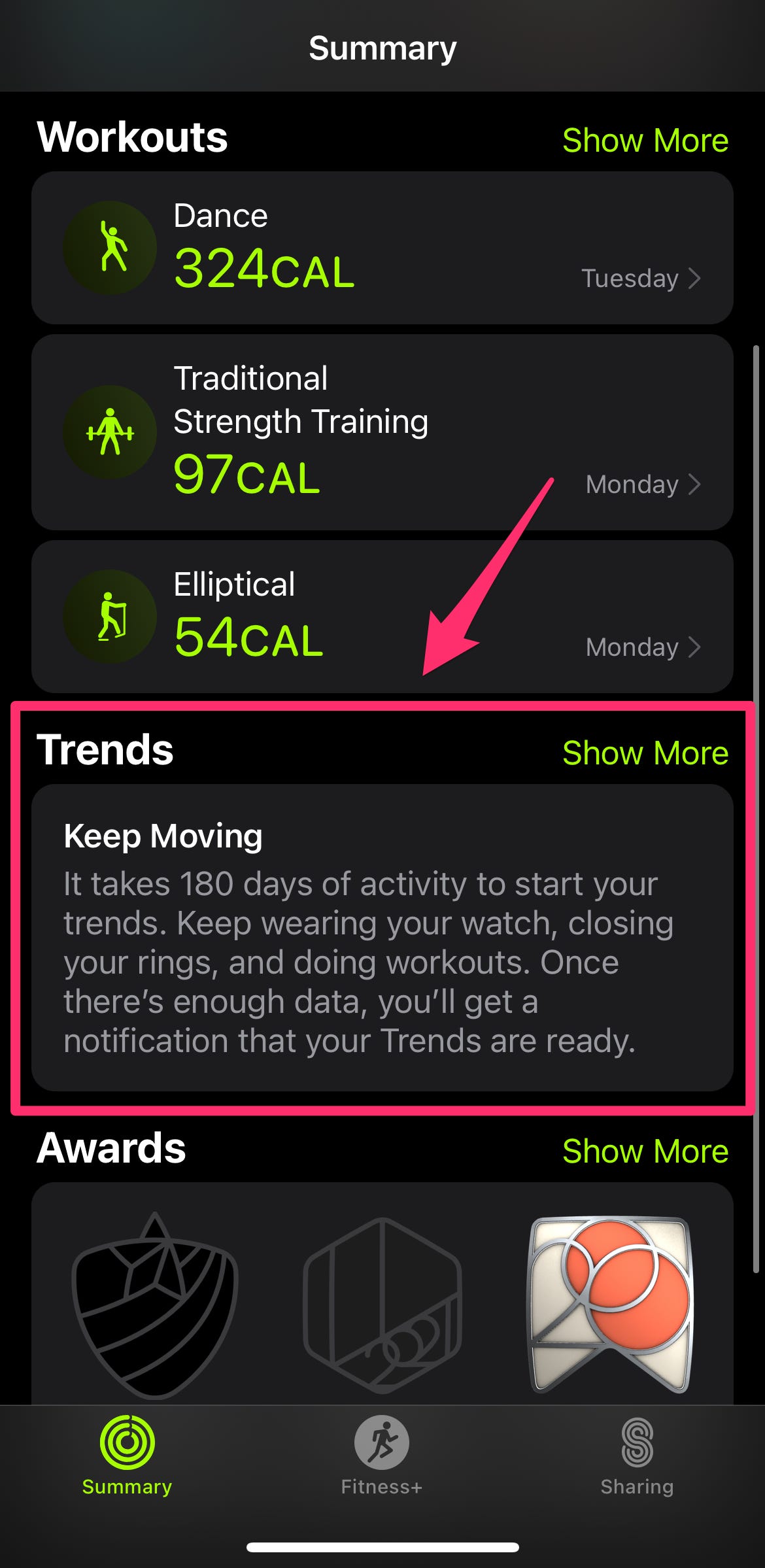 Screenshot dell'iPhone che evidenzia la sezione Tendenze nell'app Fitness