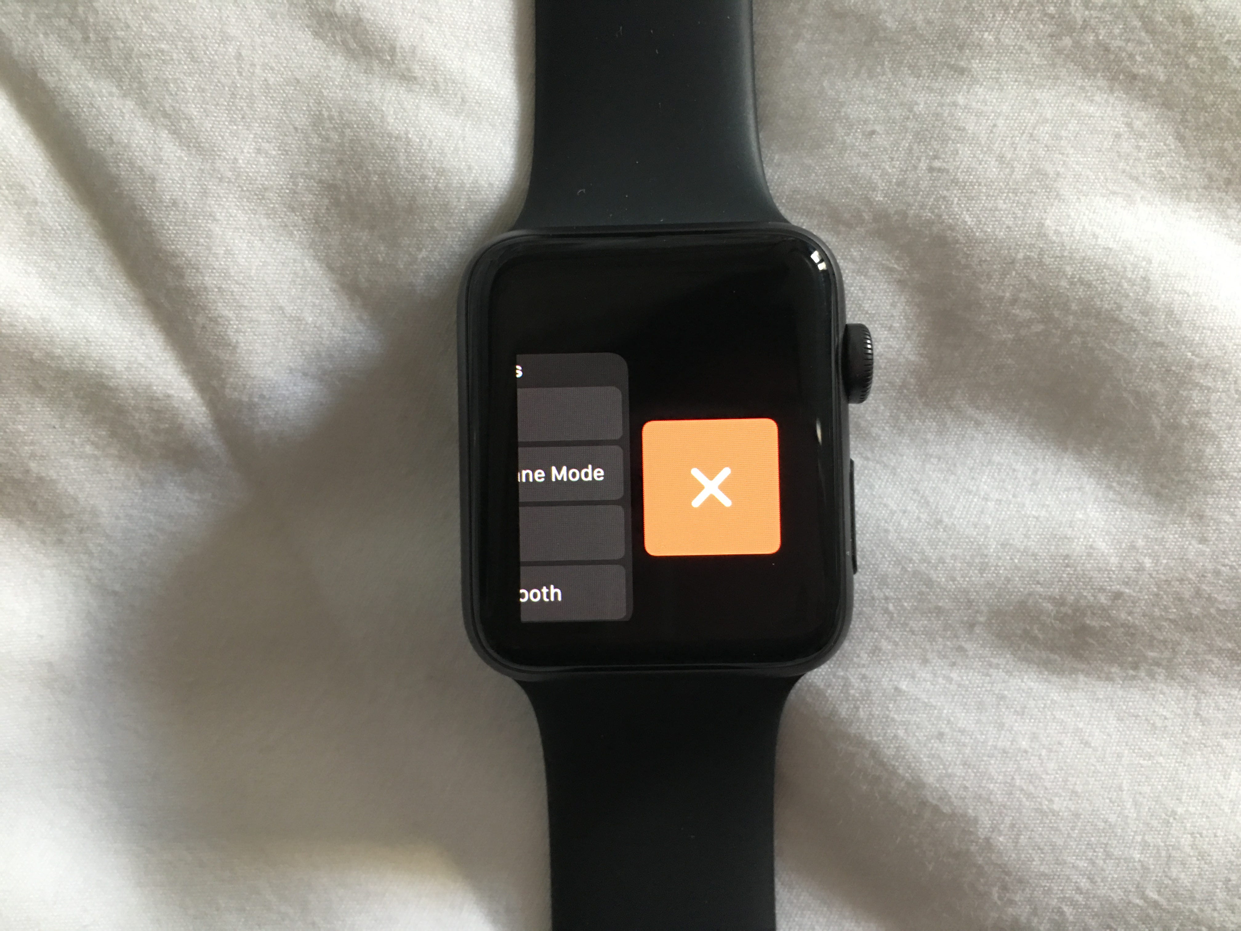 L'icona che ti consente di chiudere un'app su Apple Watch.