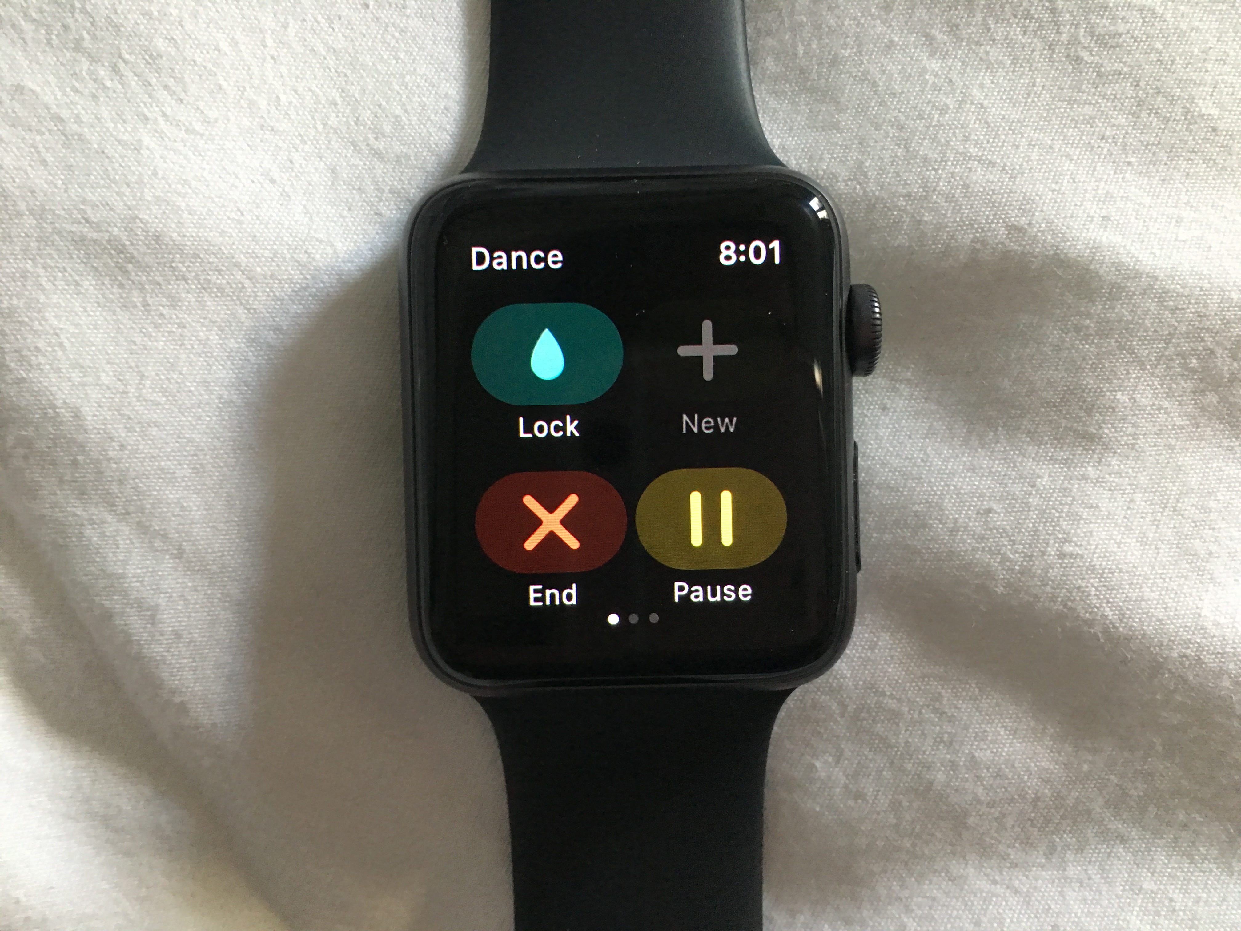 La schermata delle opzioni di allenamento su un Apple Watch.