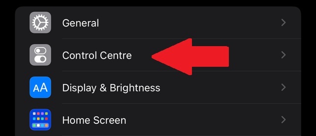 indicazioni su come raggiungere il centro di controllo in iPhone