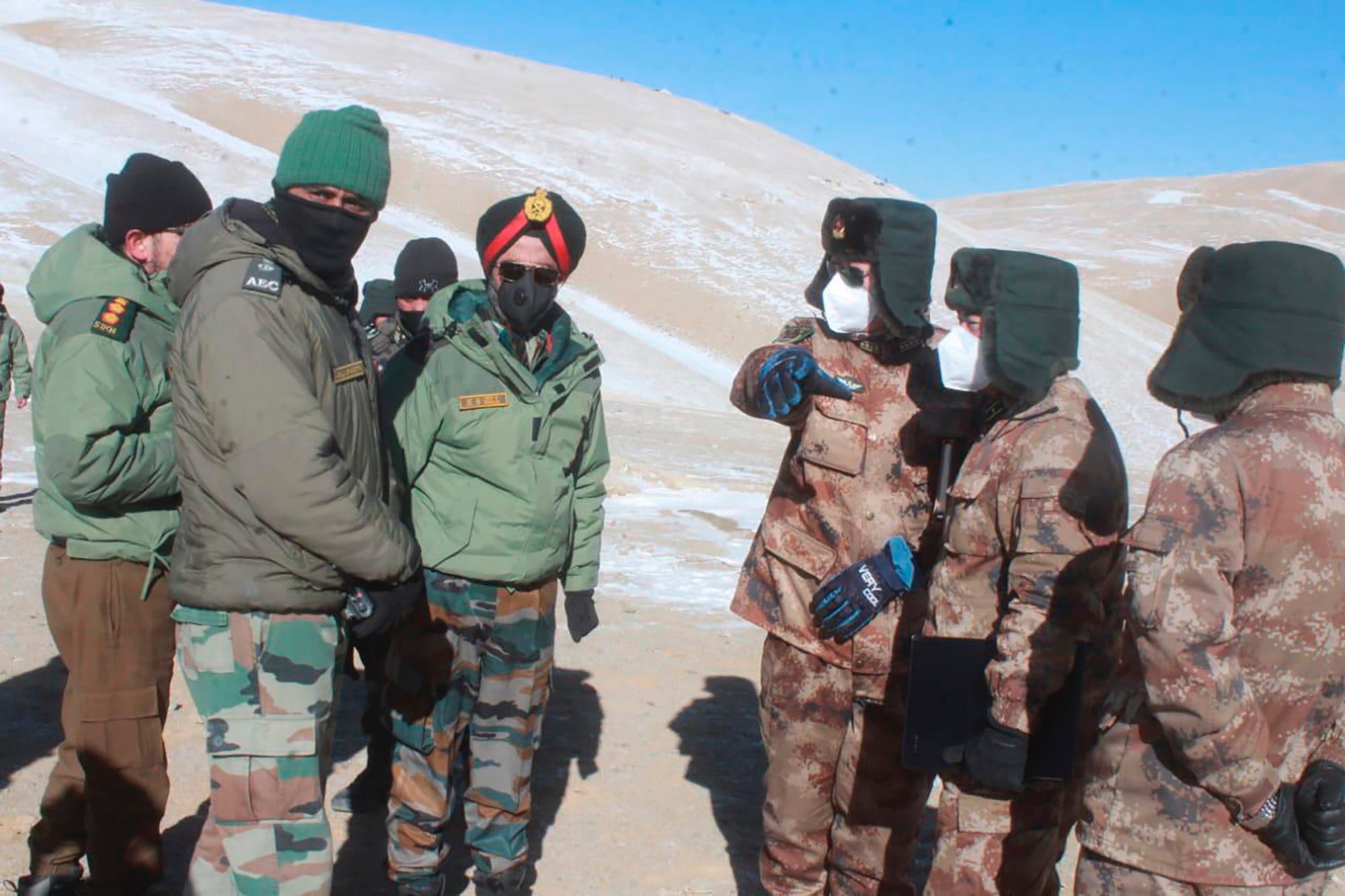 India Cina truppe soldati confine Pangong Ladakh
