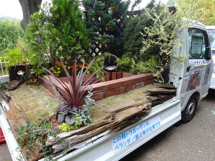 Persone in Giappone stanno convertendo i loro camion in incantevoli giardini mobili