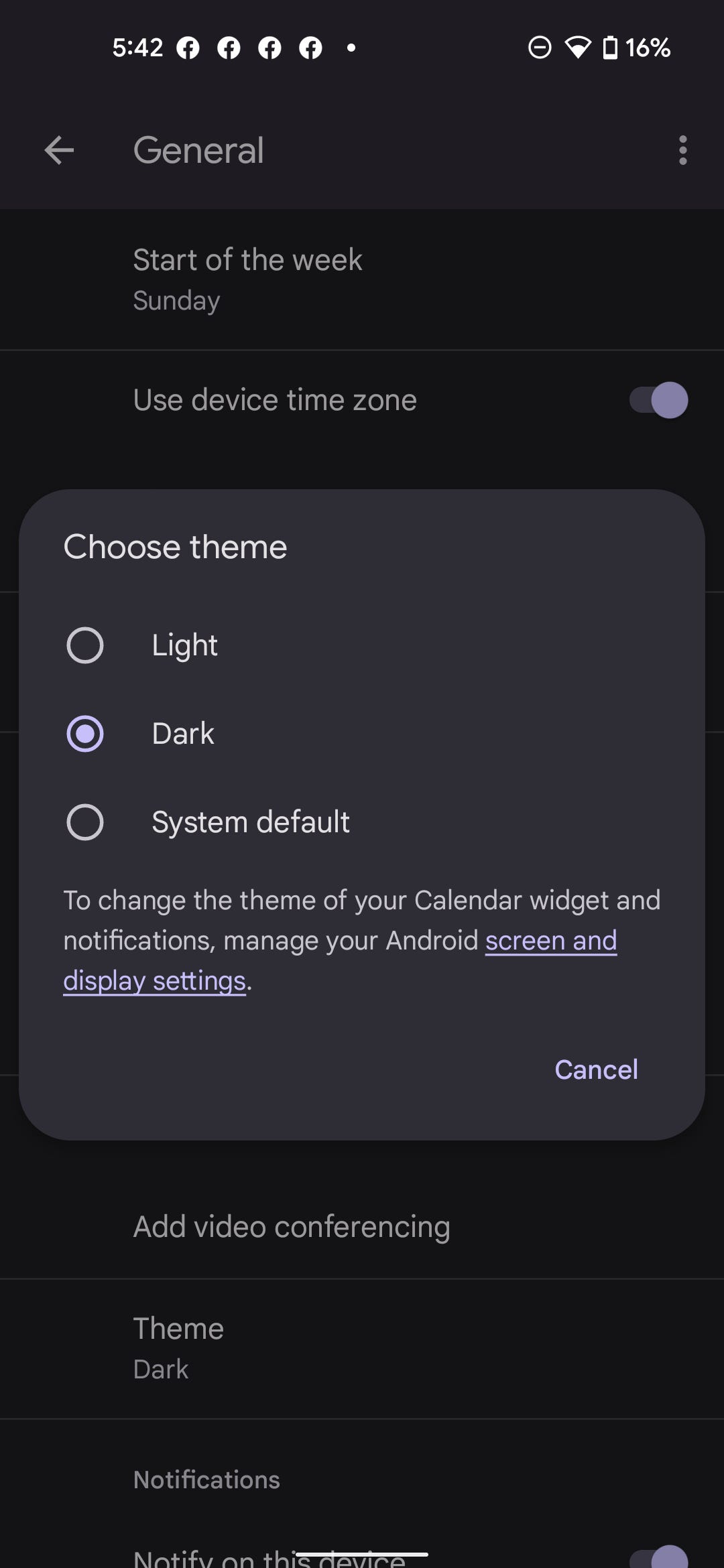 Il menu della modalità chiara e scura nell'app Google Calendar per Android.