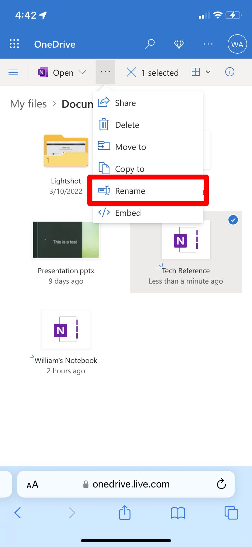 L'opzione sul sito Web di OneDrive che ti consente di rinominare un file.