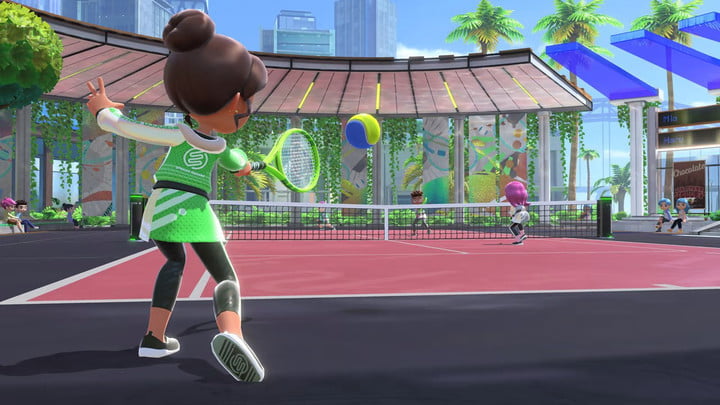 Un Mii colpisce una pallina da tennis in Nintendo Switch Sports.