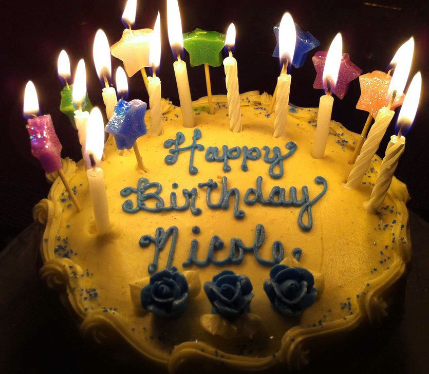 Sfondi di immagini di torta di buon compleanno gratis