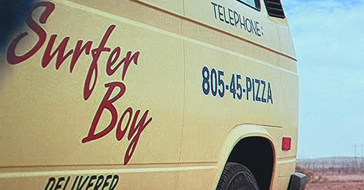 Numero di telefono del furgone della pizza di Surfer Boy nella stagione 4 di "Stranger Things".