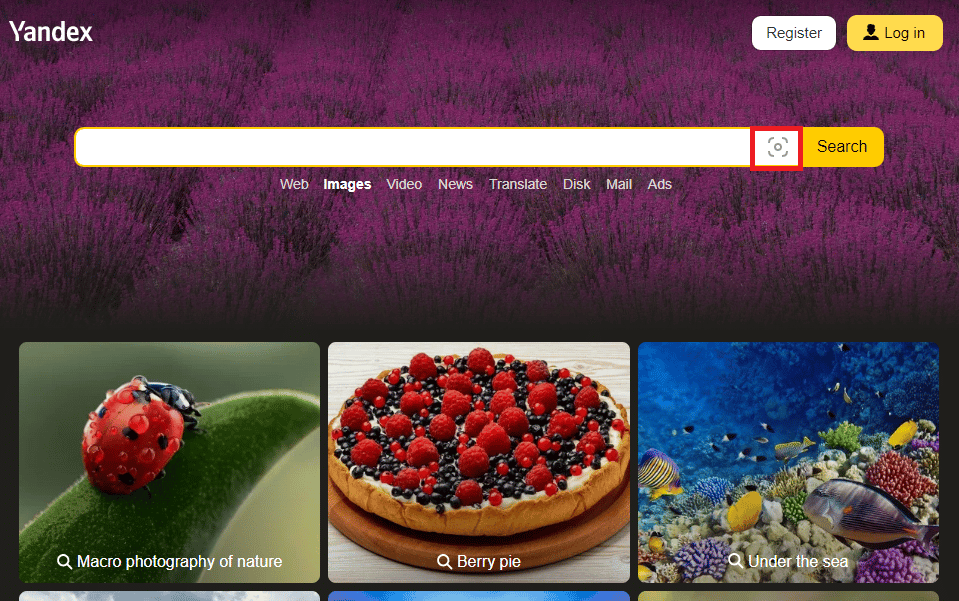 Apri il sito Web ufficiale della ricerca di immagini Yandex e fai clic sull'icona della fotocamera nella barra di ricerca
