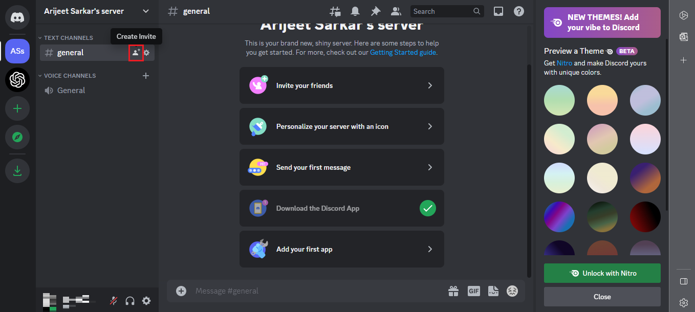 crea un invito al tuo server discord