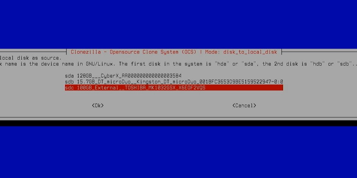 Selezione del disco di origine in Clonezilla