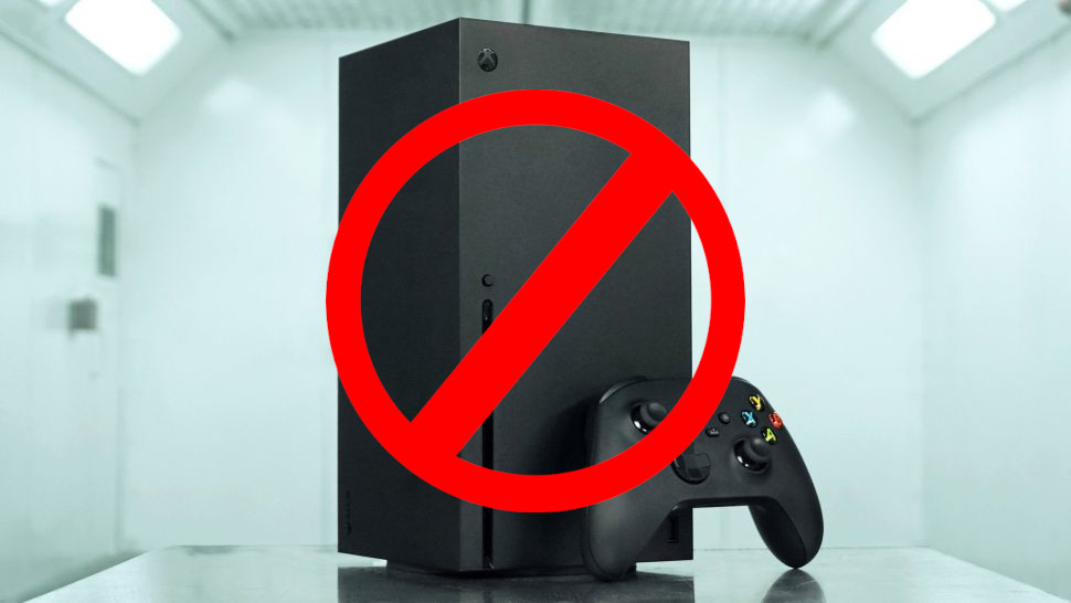 Xbox Series X coperta da un segnale di divieto di accesso che indica il blocco degli annunci dalla console