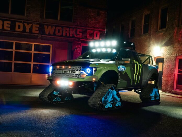 RaptorTRAX, in vendita lo speciale Ford F-150 di Ken Block