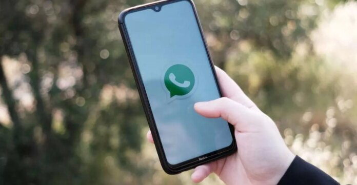 WhatsApp, nuovo aggiornamento per gli stati e per chattare con utenti nuovi