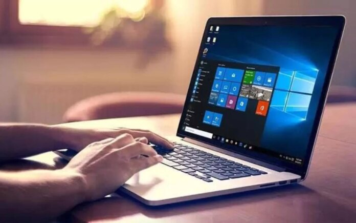 Windows 10: Microsoft spinge ulteriormente gli utenti verso Windows 11