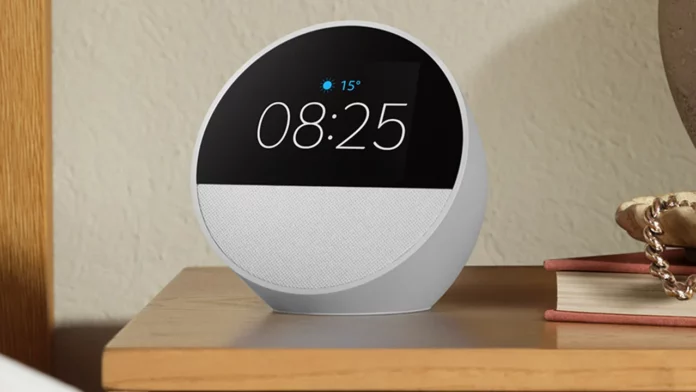 Amazon lancia Echo Spot, la nuova sveglia intelligente personalizzabile thumbnail